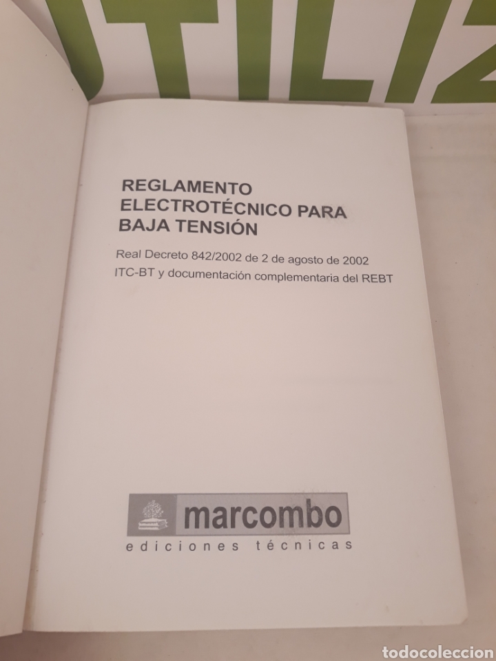 Libros de segunda mano: Reglamento Electrotecnico para baja tension. Marcombo. - Foto 2