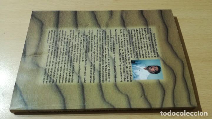 Libros de segunda mano: LA GRAN PIRAMIDE DE EGIPTO - RICARDO MEDIAVILLA CHICO - ¿CONSTRUCCION HUMANA? - DEDICATORIA AUTOGRAF - Foto 2 - 168103116