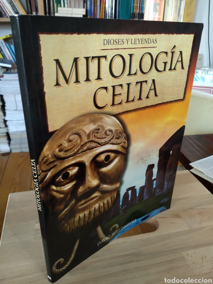 Libros de segunda mano: MITOLOG&Iacute;A CELTA. DAVID BELLINGHAM #1271 - Foto 1