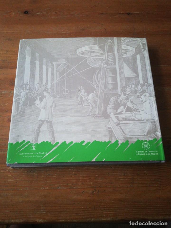 Libros de segunda mano: Cien a&ntilde;os de la c&aacute;mara de comercio e industria de Madrid. 1988. - Foto 2