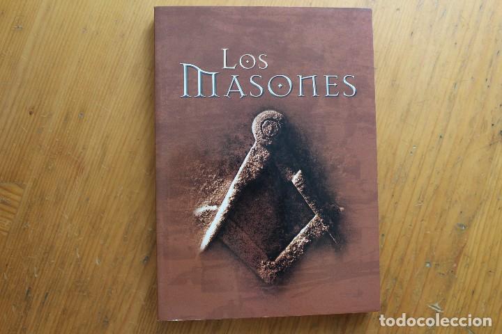 Libros de segunda mano: LOS MASONES AGUST&Iacute;N CELIS S&Aacute;NCHEZ - Foto 1