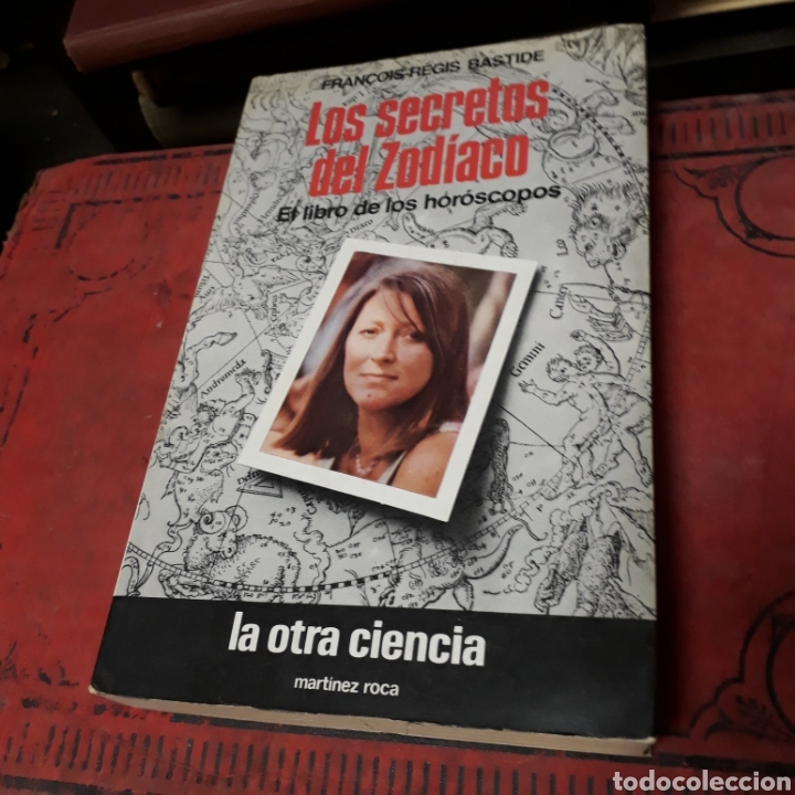 Libros de segunda mano: Francois Regis Bastida, Los secretos del Zod&iacute;aco, Mart&iacute;nez Roca - Foto 1