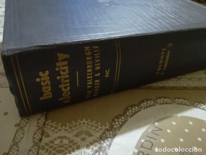 Libros de segunda mano: Basic electricity Vol. 1 - Van Valkenburgh / Nooger & Neville, INC. - en ingl&eacute;s - Foto 2