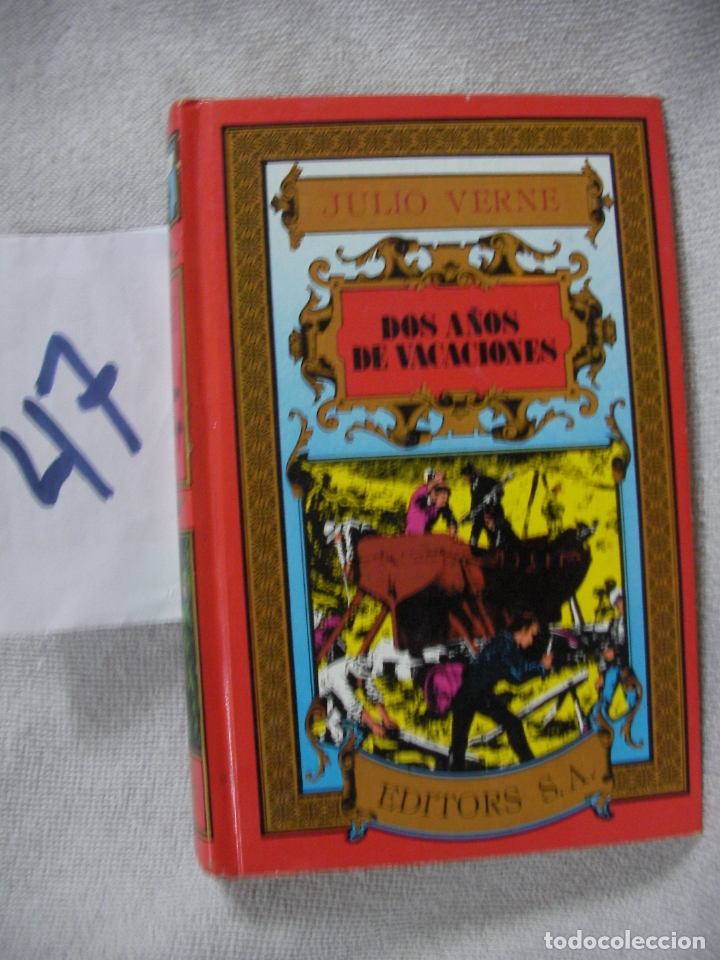 Libros de segunda mano: ANTIGUO LIBRO - DOS A&Ntilde;OS DE VACACIONES - Foto 1