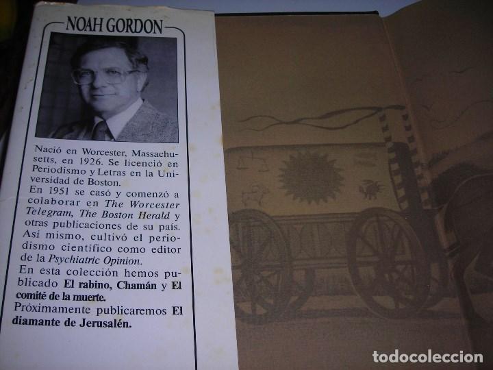 Libros de segunda mano: EL MEDICO. (NOAH GORDON). Pastas duras. - Foto 2
