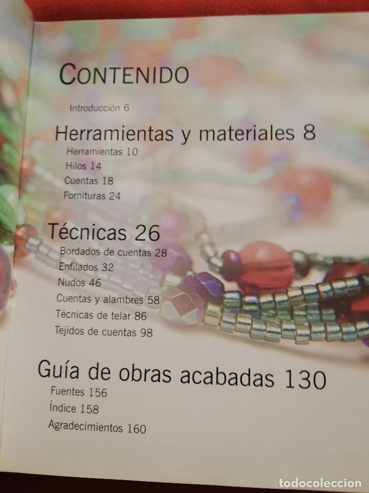 Libros de segunda mano: GU&Iacute;A PR&Aacute;CTICA PASO A PASO. T&Eacute;CNICAS DE ABALORIOS (SARA WITHERS & STEPHANIE BURNHAM) - Foto 3