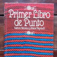 Libros de segunda mano: PRIMER LIBRO DE PUNTO, KATHRIN BEHRENS. Lote 171681162