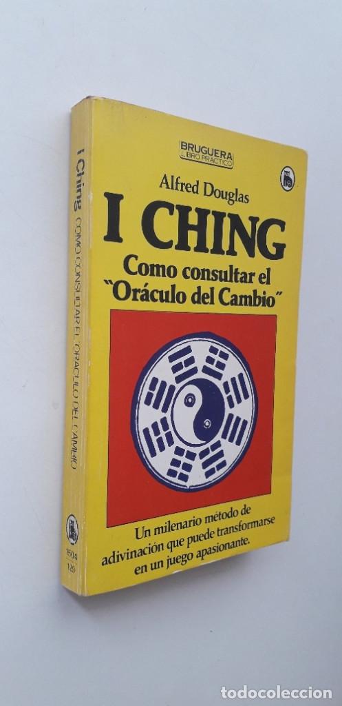 Libros de segunda mano: I Ching, Como consultar el Or&aacute;culo del Cambio - Alfred Douglas - Foto 2
