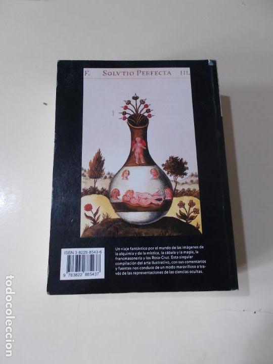 Libros de segunda mano: Alquimia & m&iacute;stica. El museo herm&eacute;tico. Alexander Roob - Foto 2