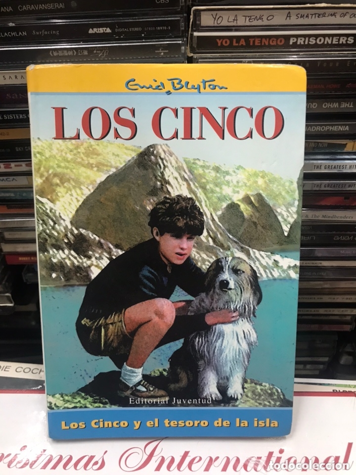 Libros de segunda mano: Los cinco y el tesoro de la isla Enid Blyton - Foto 1