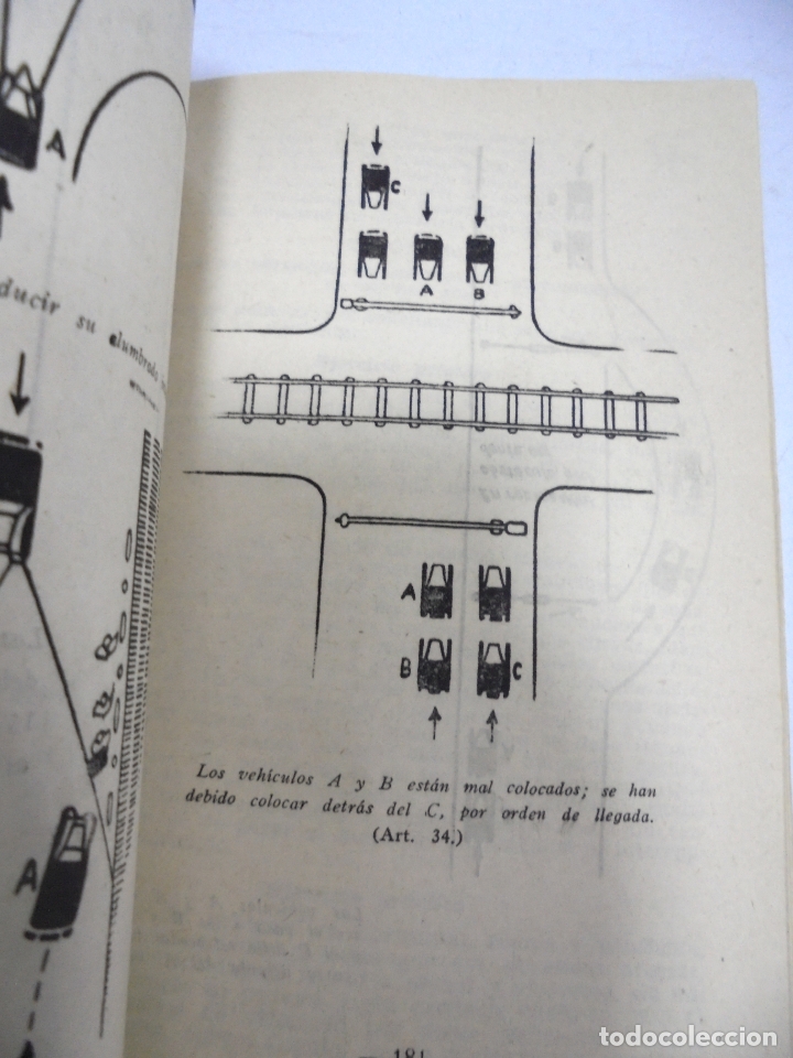 Libros de segunda mano: CODIGO DE LA CIRCULACION. EDITORIAL GO&Ntilde;I. MADRID. 1959. VER - Foto 4