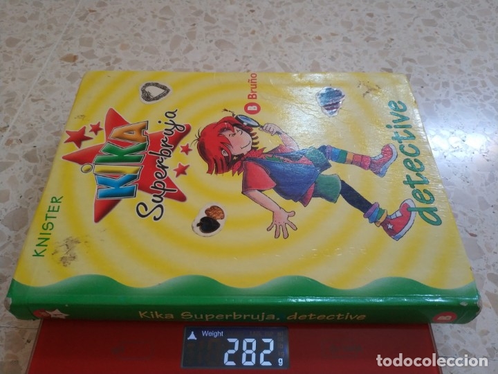 Libros de segunda mano: KIKA SUPERBRUJA DETECTIVE - Foto 4