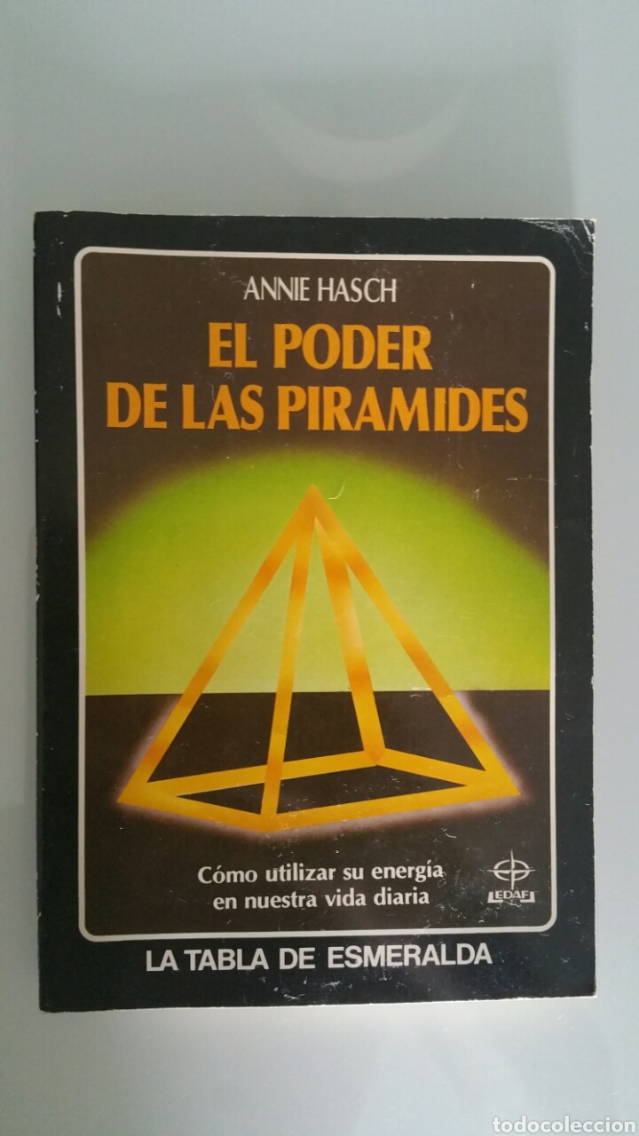 Libros de segunda mano: El poder de las pir&aacute;mides, Anne Hasch, editorial edad. - Foto 1