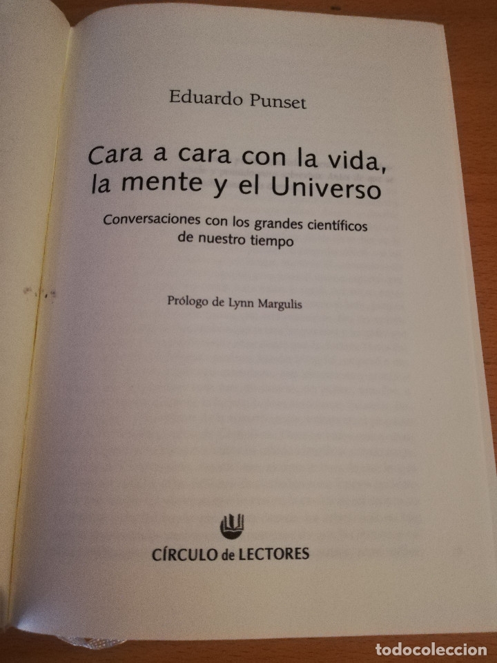 Libros de segunda mano: CARA A CARA CON LA VIDA, LA MENTE Y EL UNIVERSO (EDUARDO PUNSET) C&Iacute;RCULO DE LECTORES - Foto 2