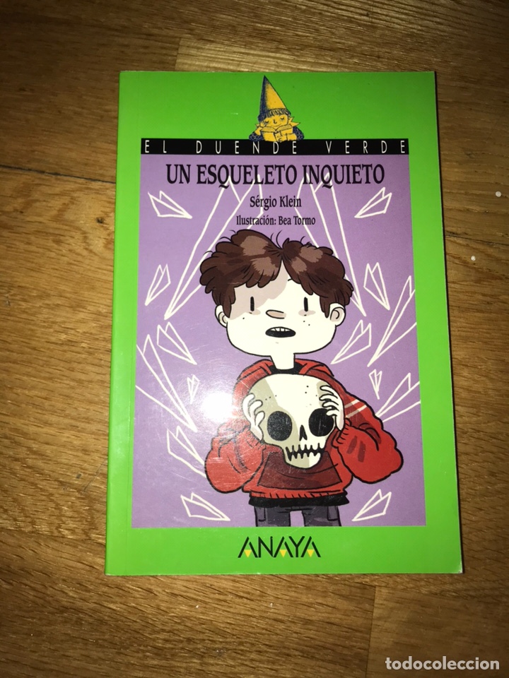 Libros de segunda mano: Un esqueleto inquieto Sergio Klein - Foto 1