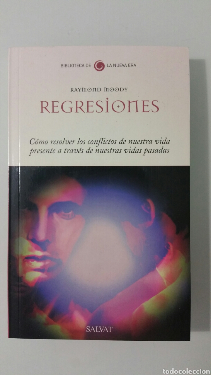 Libros de segunda mano: Regresiones. Raymond Moody, salvat 2008. - Foto 1