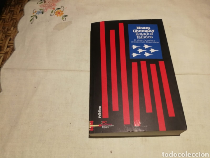 Libros de segunda mano: Noam chomsky estados fallidos p&uacute;blico - Foto 1