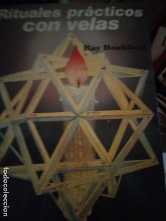 Libros de segunda mano: Rituales Pr&aacute;cticos con Velas por Ray Buckland - - Foto 1