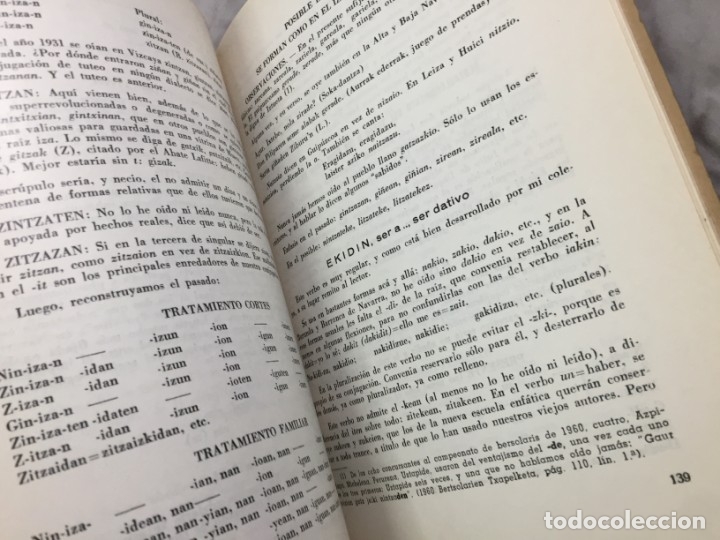 Libros de segunda mano: EL LENGUAJE VASCO. ORMAECHEA, Nicol&aacute;s y OYARZ&Aacute;BAL, Mart&iacute;n. 1963 - Foto 6