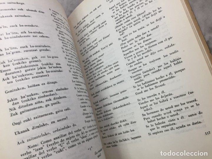 Libros de segunda mano: EL LENGUAJE VASCO. ORMAECHEA, Nicol&aacute;s y OYARZ&Aacute;BAL, Mart&iacute;n. 1963 - Foto 7