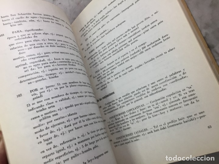 Libros de segunda mano: EL LENGUAJE VASCO. ORMAECHEA, Nicol&aacute;s y OYARZ&Aacute;BAL, Mart&iacute;n. 1963 - Foto 10