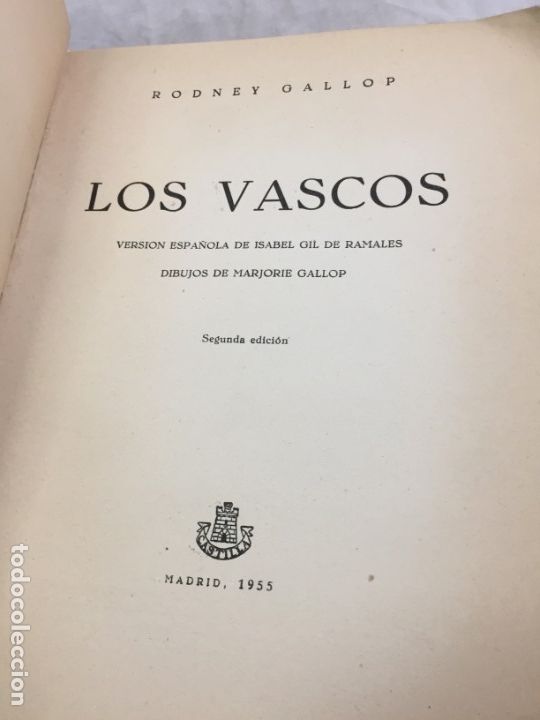 Libros de segunda mano: Los vascos. Rodney Gallop. 1955 - Foto 3