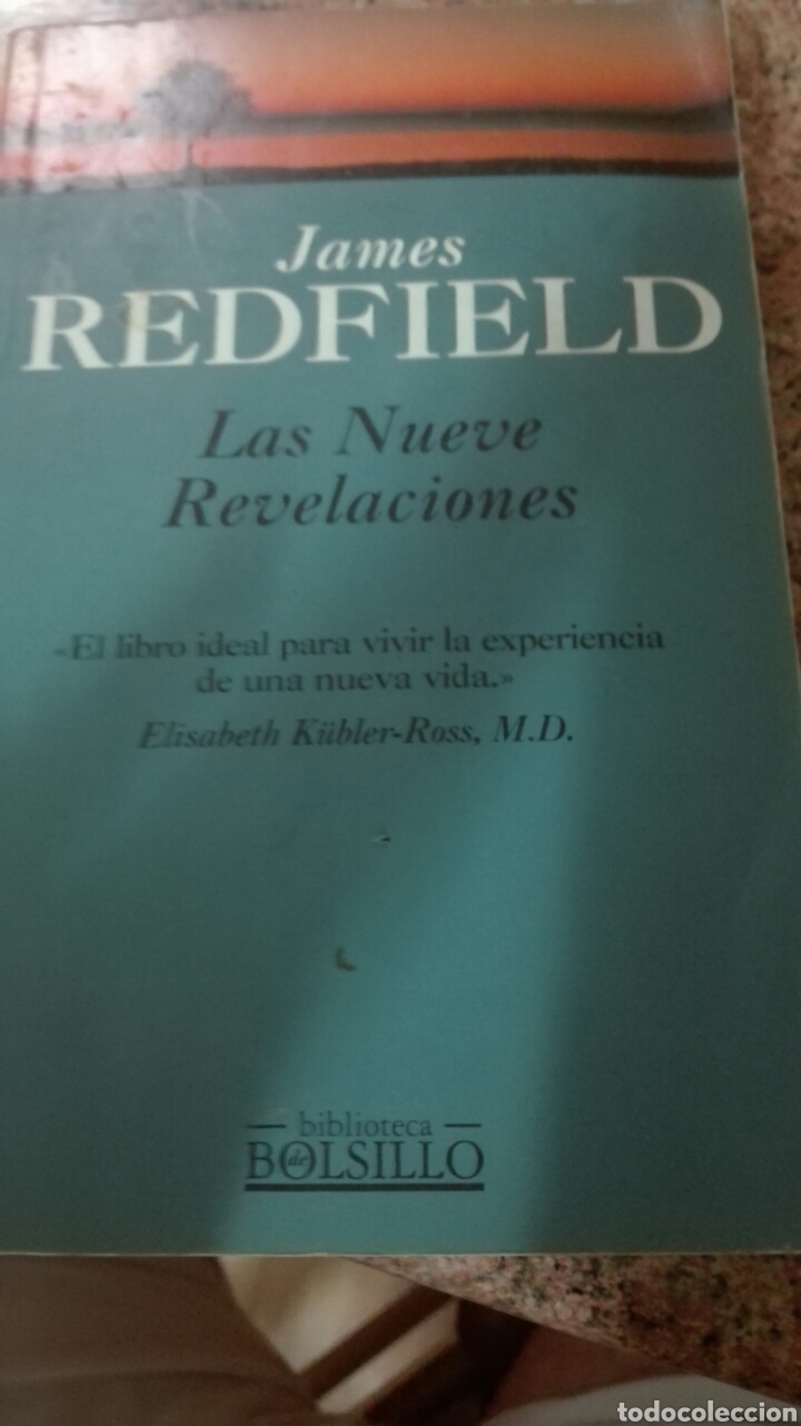 Libros de segunda mano: Las nueve revelaciones James Redfield - Foto 1