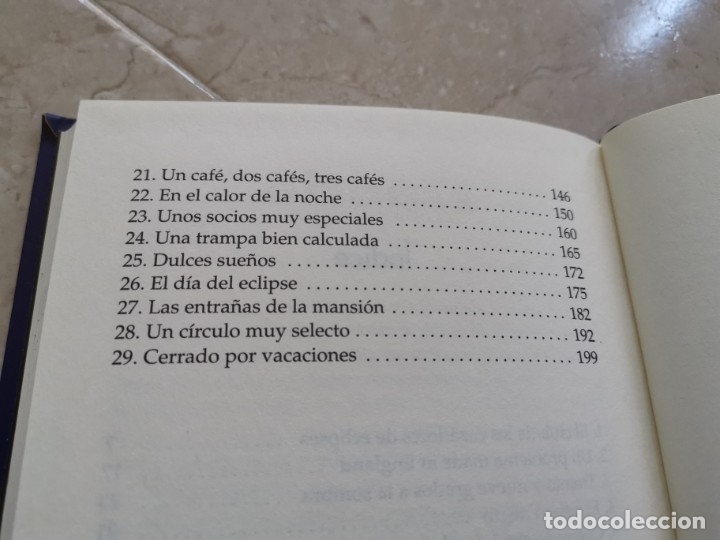 Libros de segunda mano: JULIA Y EL HALC&Oacute;N MALT&Eacute;S MANUEL VALLS ANAYA 2008 - Foto 4