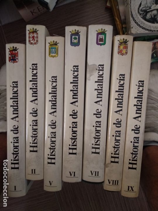 Libros de segunda mano: Historia de andalucia - 7 tomos - Foto 1