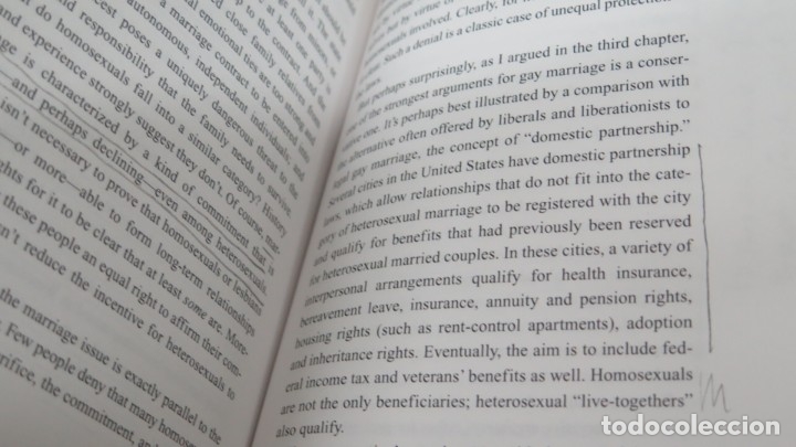 Libros de segunda mano: VIRTUALLY NORMAL. ANDREW SULLIVAN - Foto 2