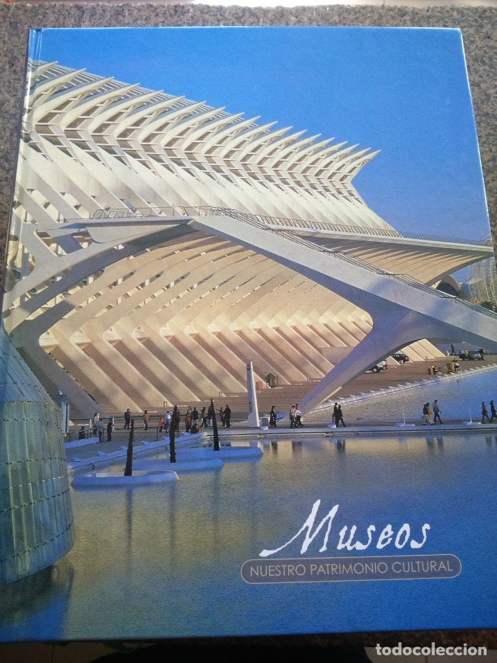 Libros de segunda mano: NUESTRO PATRIMONIO CULTURAL -- MUSEOS -- EDICIONES RUEDA -- 2003 -- - Foto 1