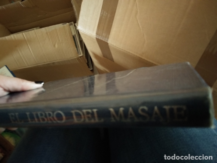 Libros de segunda mano: EL LIBRO DEL MASAJE (Barcelona, 1993) - Foto 1