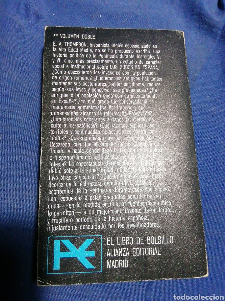 Libros de segunda mano: LOS GODOS EN ESPA&Ntilde;A. E. A THOMPSON - Foto 2