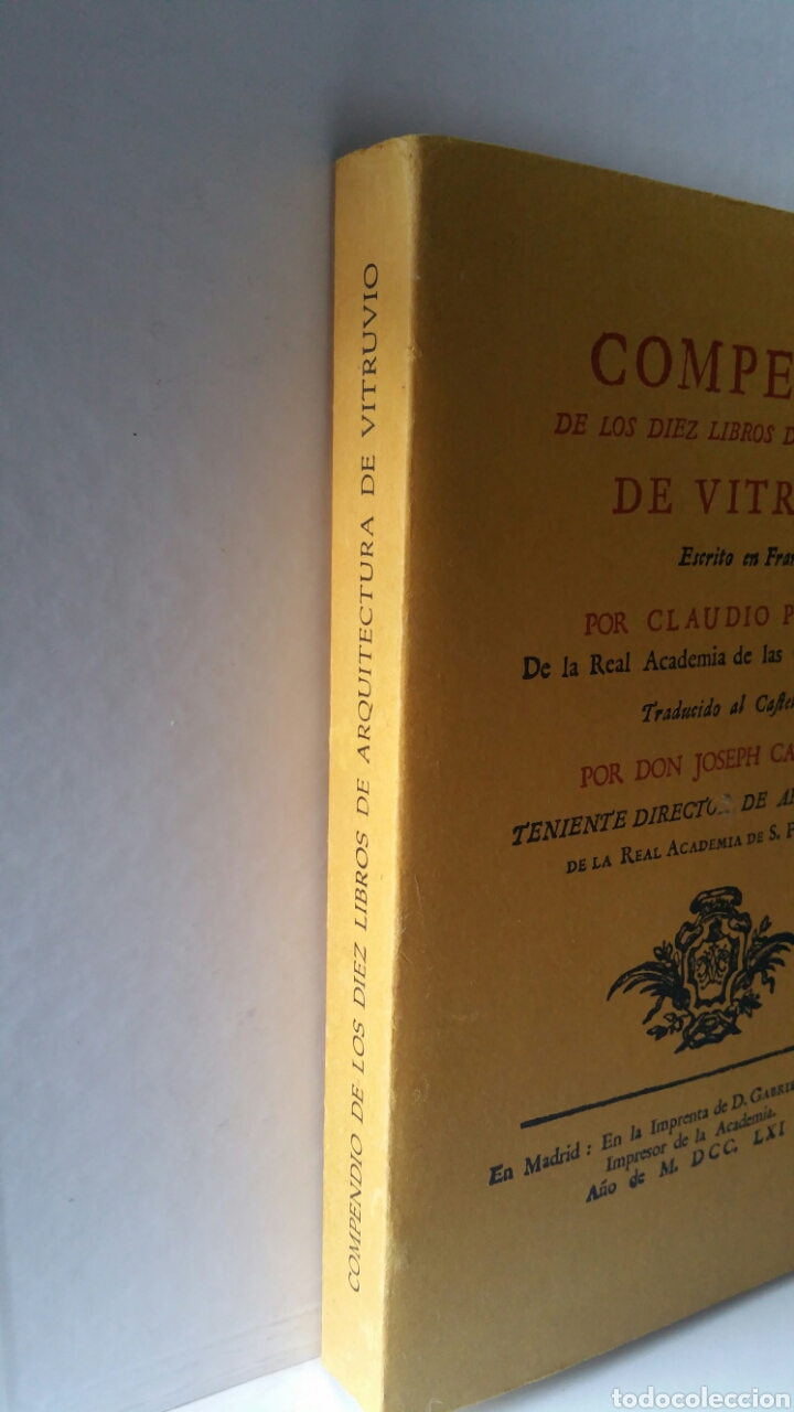 Libros de segunda mano: Compendio de los diez libros de arquitectura de vitruvio. Claudio Perrault. 1981 - Foto 2