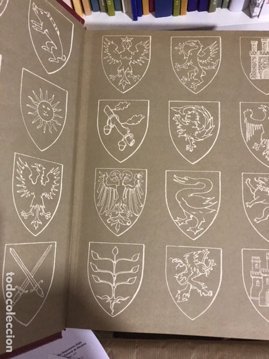 Libros de segunda mano: Her&aacute;ldica de los apellidos canarios 2 Tomos - Foto 4