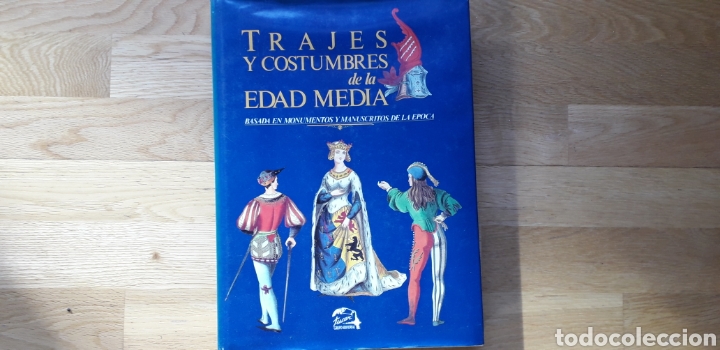 Libros de segunda mano: TRAJES Y COSTUMBRES DE LA EDAD MEDIA, - Foto 1