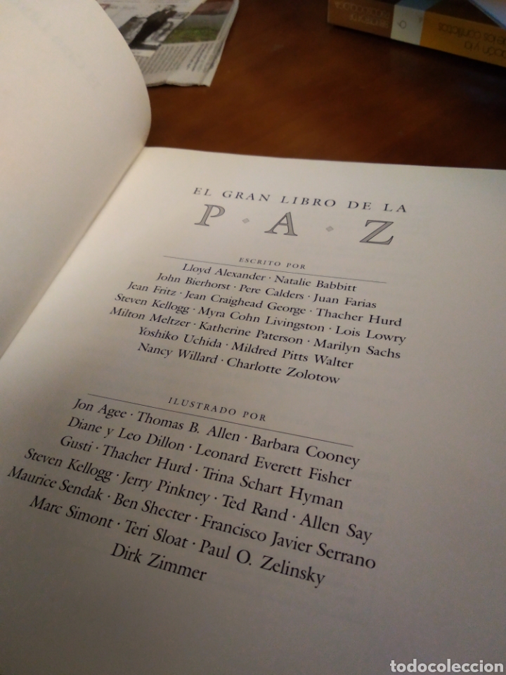 Libros de segunda mano: EL GRAN LIBRO DE LA PAZ. VVAA - EDEB&Eacute; #3296 - Foto 2