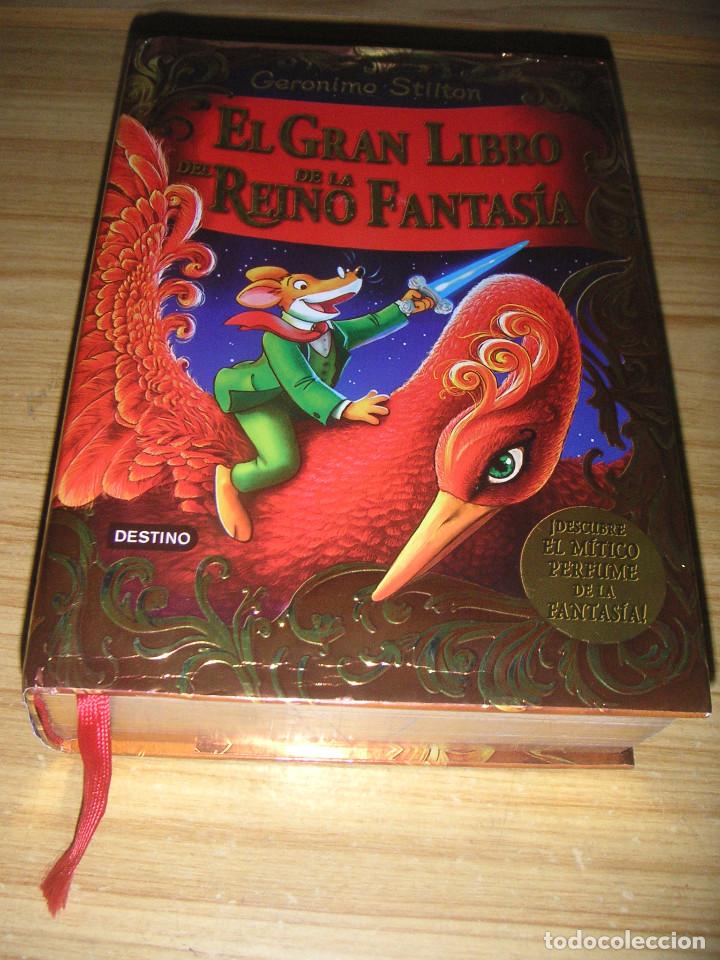 Libros de segunda mano: Geronimo Stilton - El gran libro del Reino de la fantas&iacute;a - Foto 1