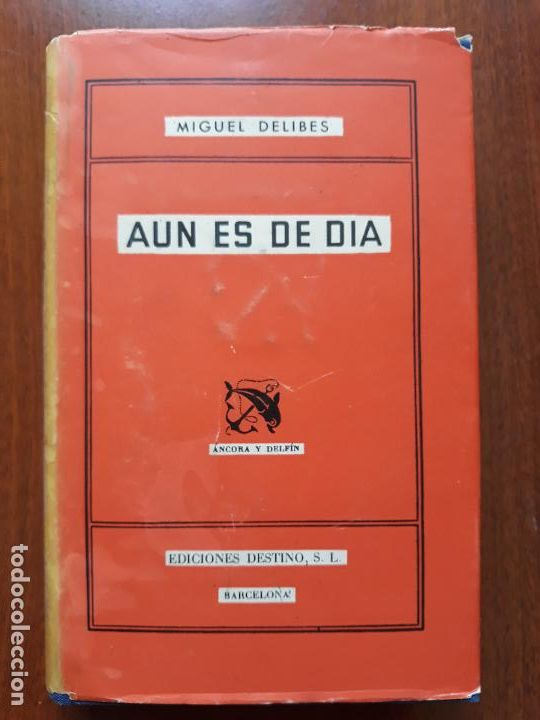 Libros de segunda mano: Miguel Delibes- Un d&iacute;a es un dia- primera edicion 1949