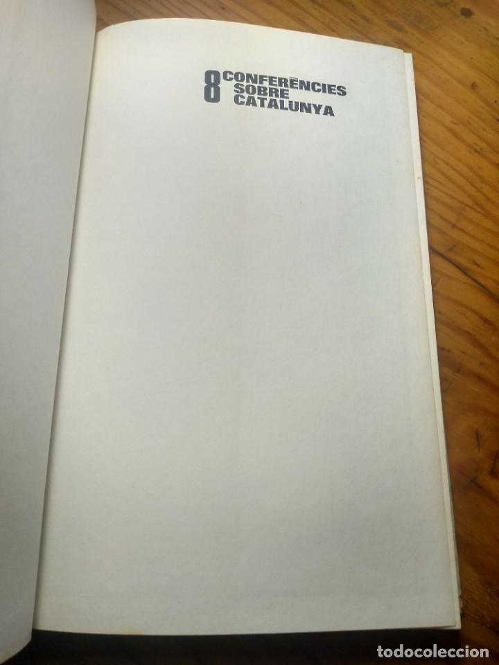 Libros de segunda mano: 8 Confer&egrave;ncies sobre Catalunya. Proa 1971. - Foto 2