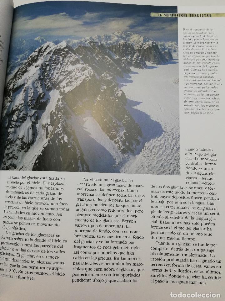 Libros de segunda mano: LA TIERRA. MARES Y OC&Eacute;ANOS. CONTINENTES. UNIVERSO (NGV) - Foto 9
