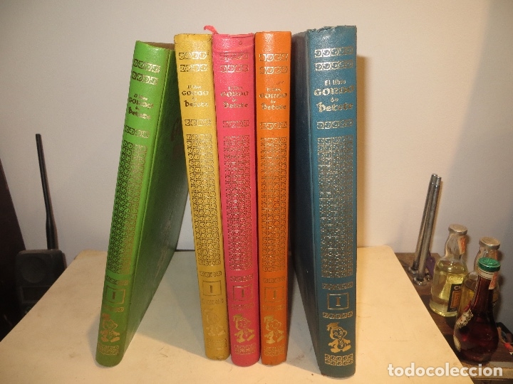Libros de segunda mano: 5 TOMOS DE EL LIBRO GORDO DE PETETE REGALADOS - Foto 1