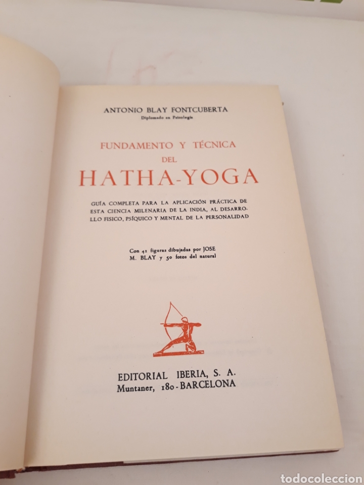 Libros de segunda mano: Hatha Yoga. Antonio Blay. 1969. - Foto 3