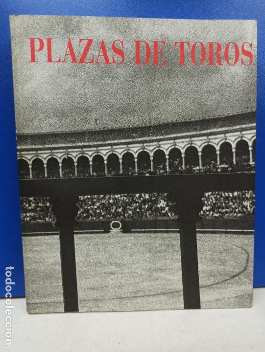Libros de segunda mano: LIBRO PLAZAS DE TOROS EDITADO JUNTA DE ANDALUCIA 1992 - Foto 1