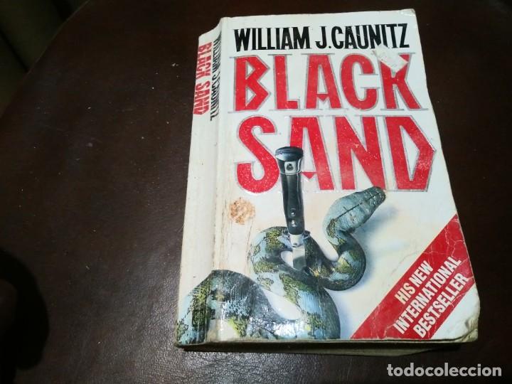 Libros de segunda mano: Libro BLACK SAND WILLIAM J. CAUNITZ - Foto 1