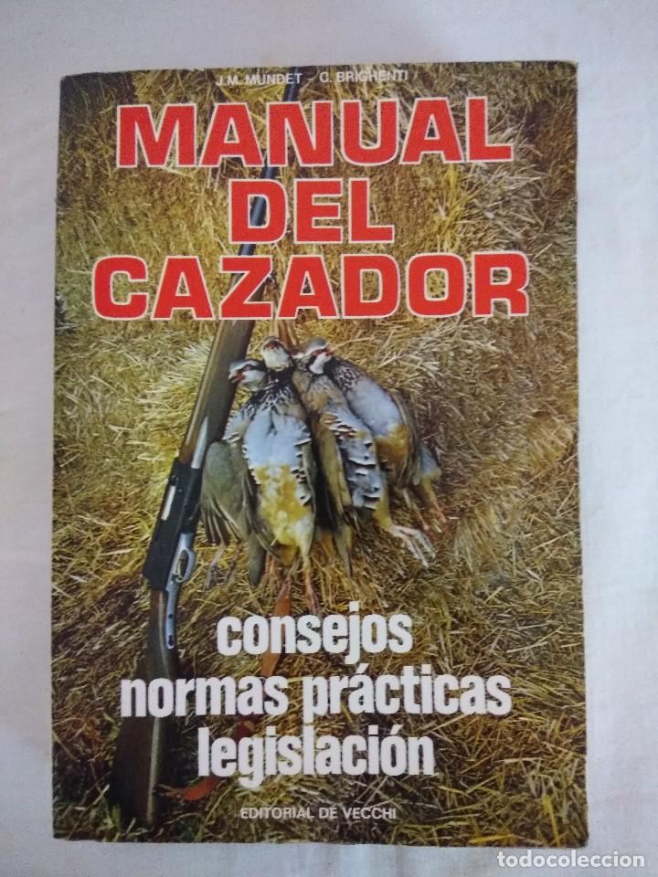 Libros de segunda mano: LIBRO/MANUAL DEL CAZADOR/VECCHI. - Foto 1