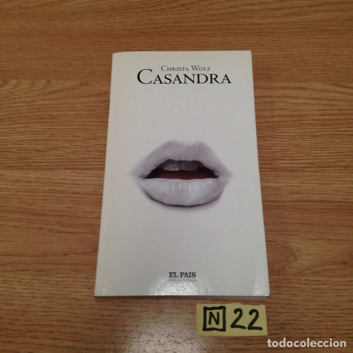 Libros de segunda mano: Casandra - Foto 1