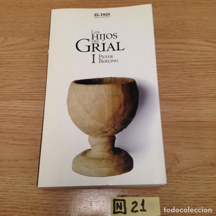 Libros de segunda mano: Los hijos del grial - Foto 1