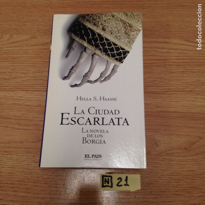 Libros de segunda mano: La ciudad escarlata - Foto 1