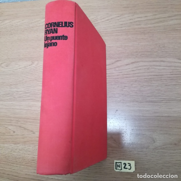 Libros de segunda mano: Un puente lejano - Foto 1